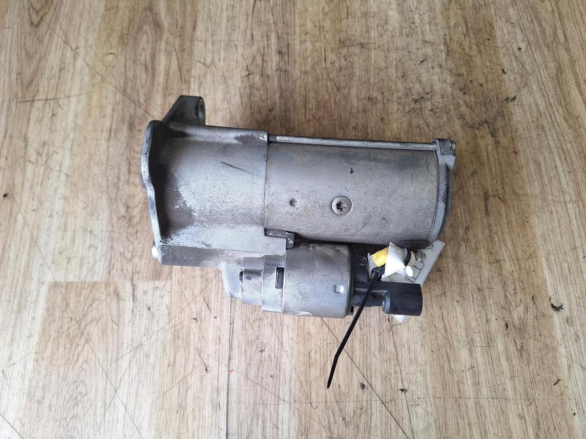 1000904319-Starter Motor Top