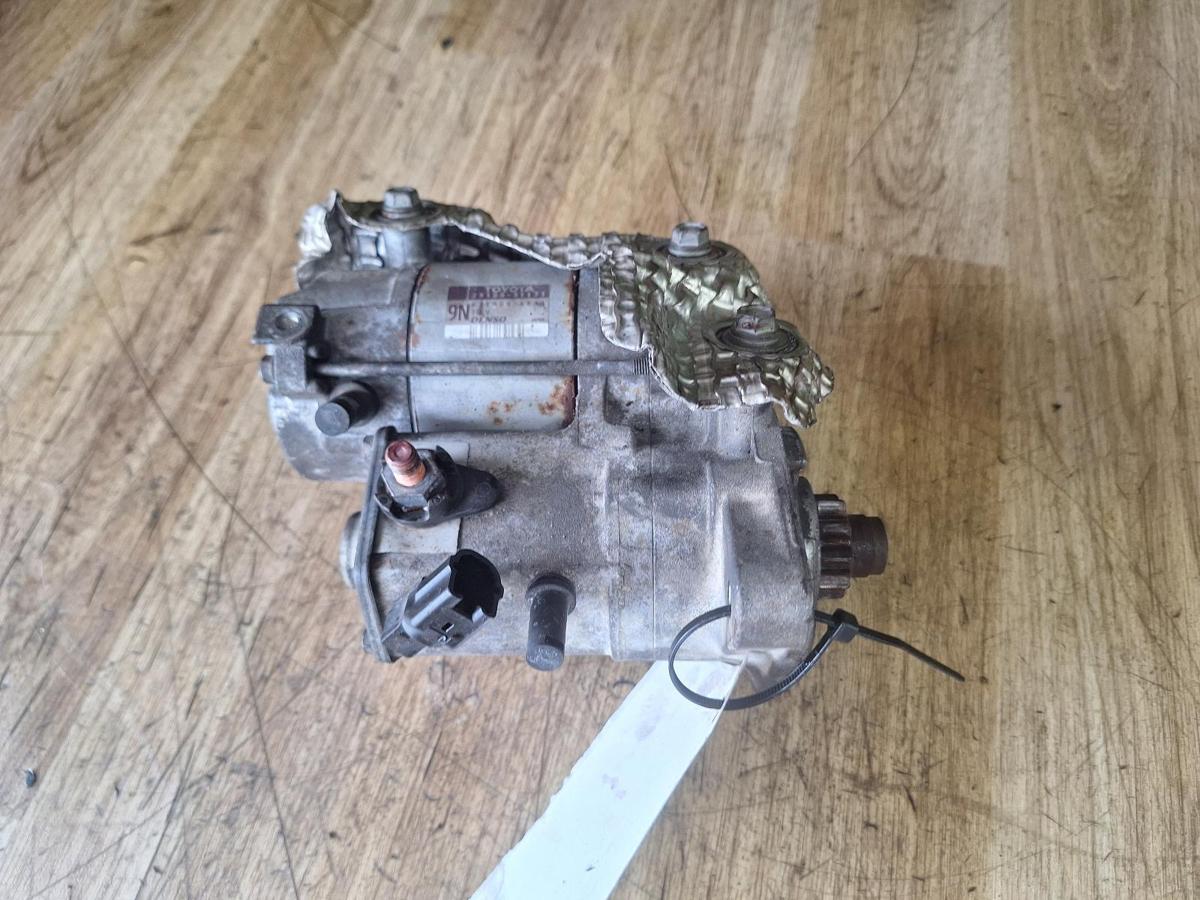 1000908845-Starter Motor Top