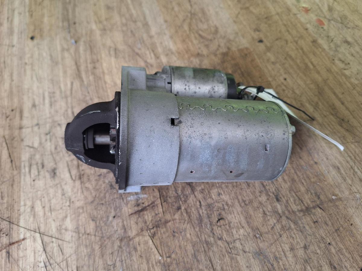 1000911979-Starter Motor Top