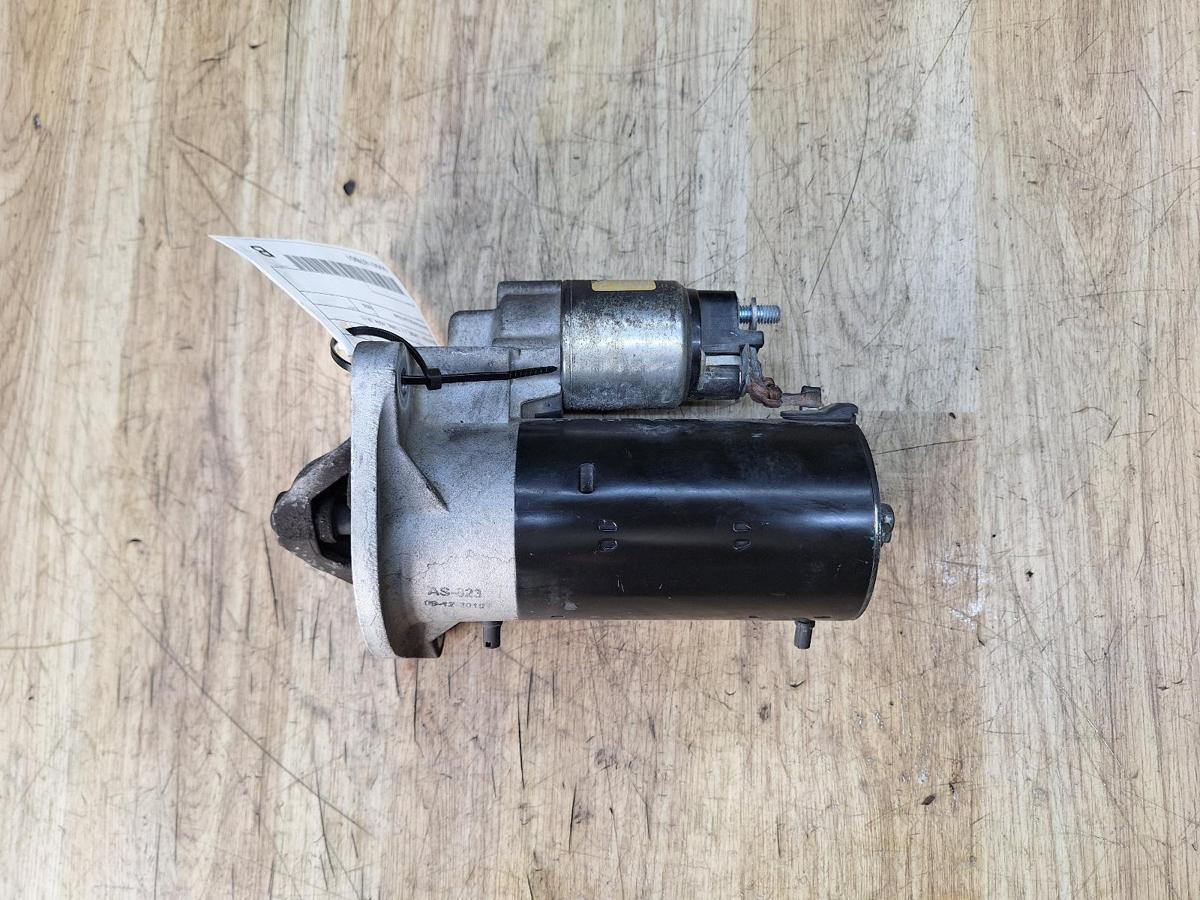 1000940933-Starter Motor Top