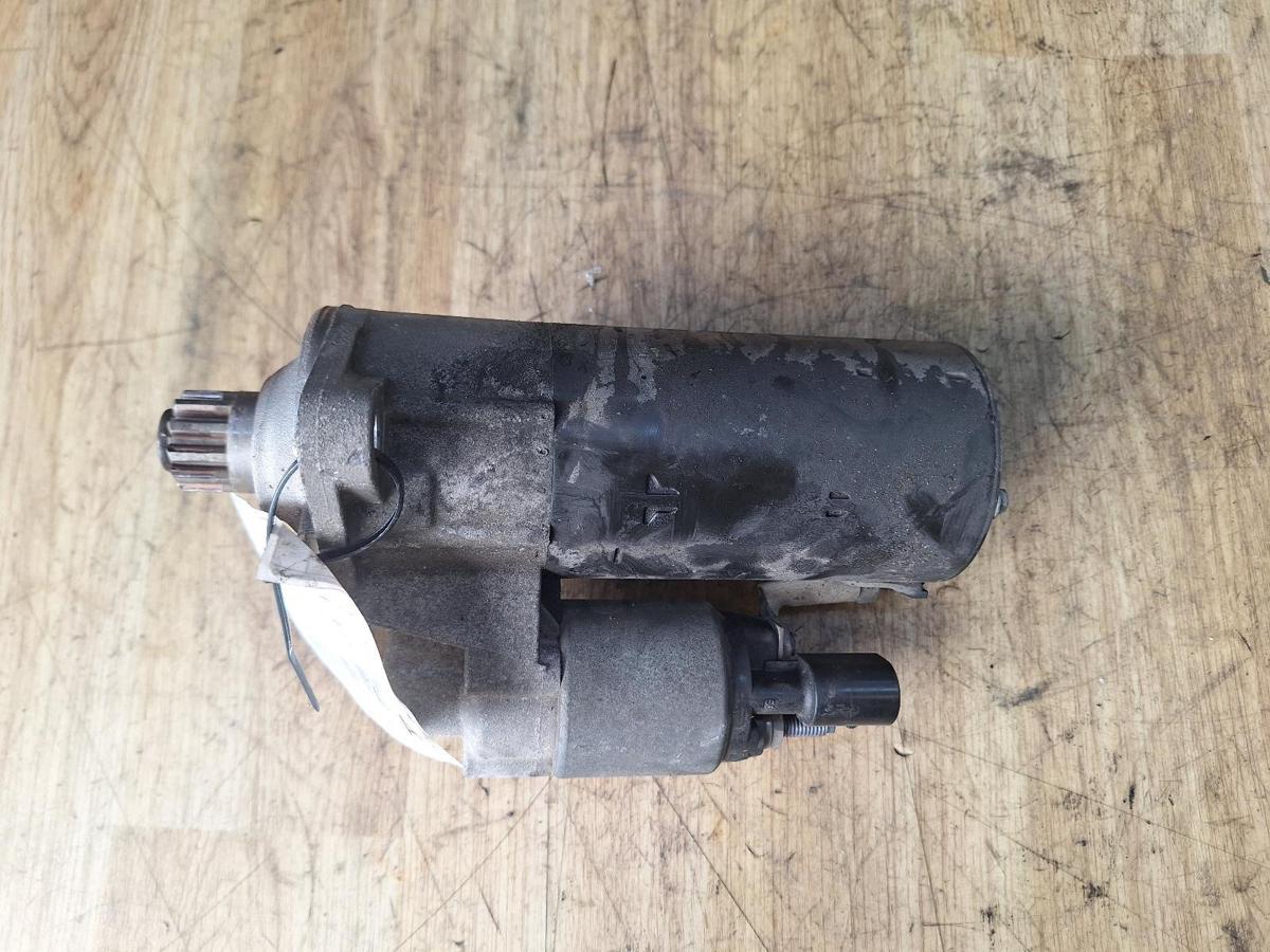 Starter for VOLKSWAGEN GOLF