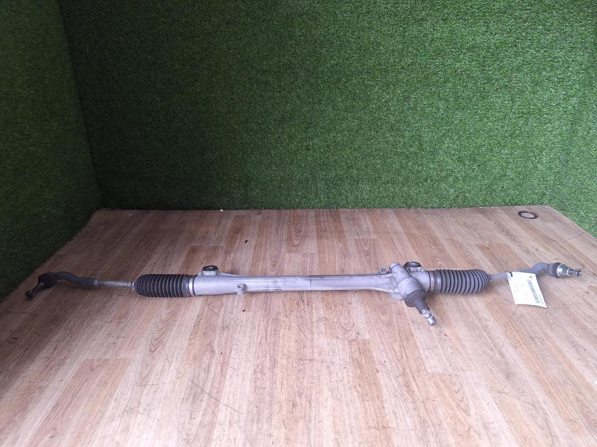 1000902190-Steering Box Rack Top