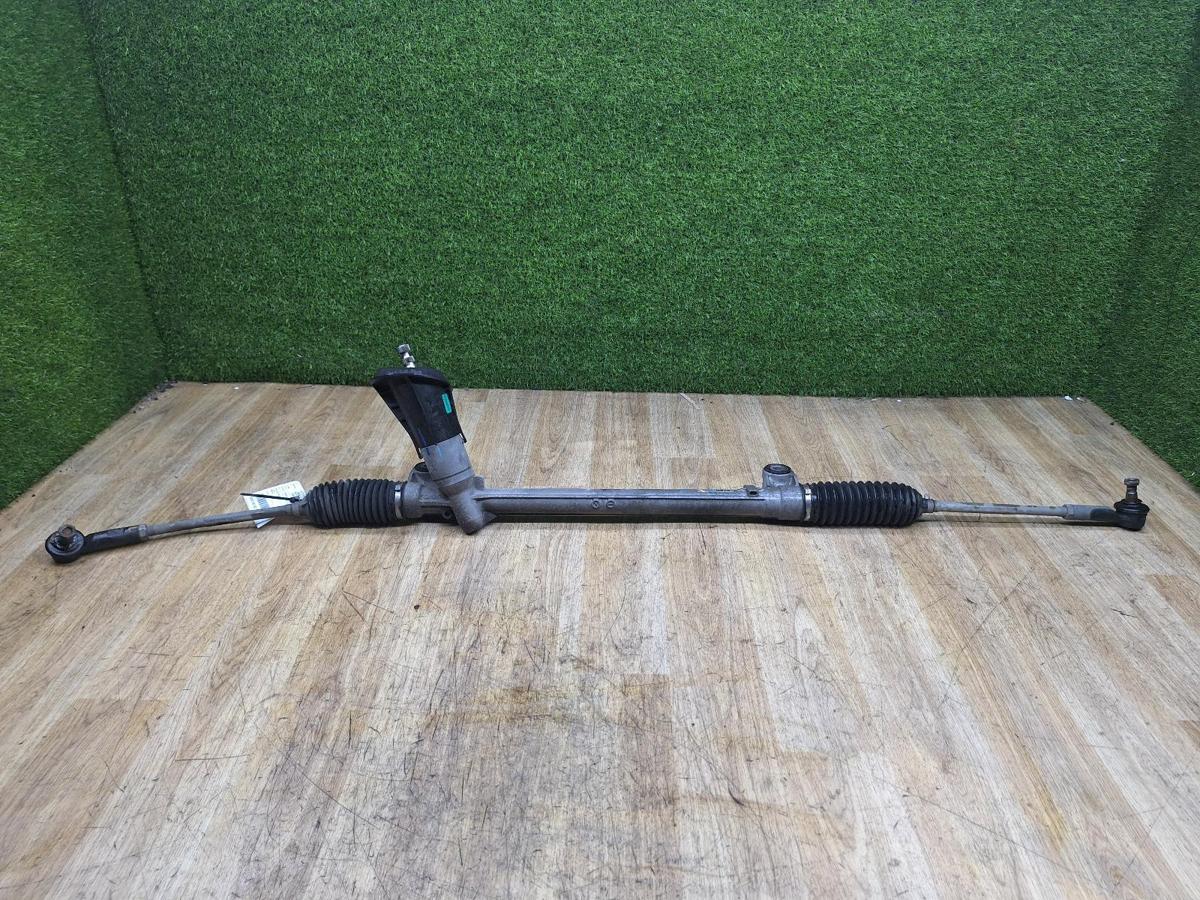 1000920644-Steering Box Rack Top