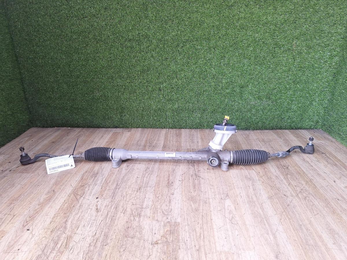 1000941083-Steering Box Rack Top