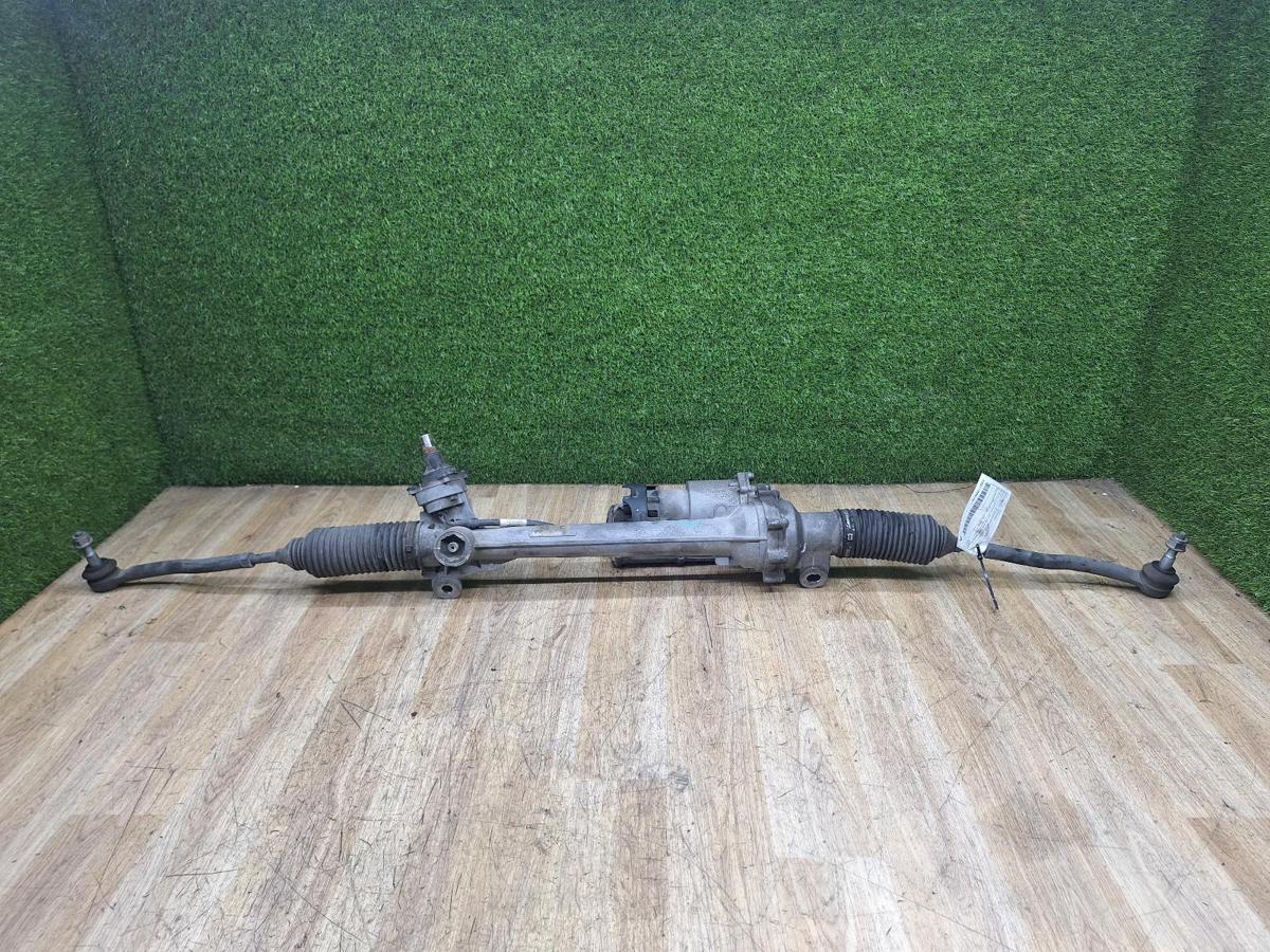 1000943055-Steering Box Rack Top
