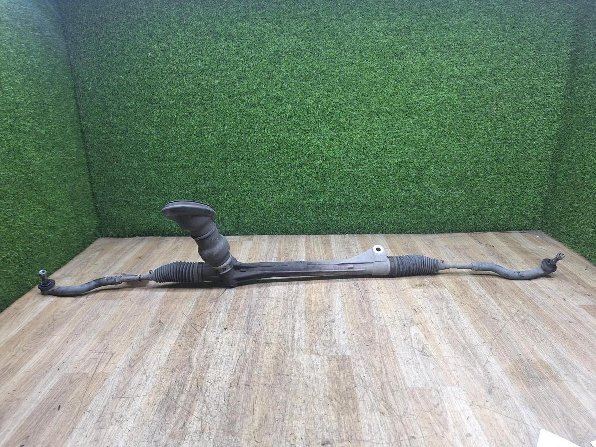 1000945642-Steering Box Rack Top