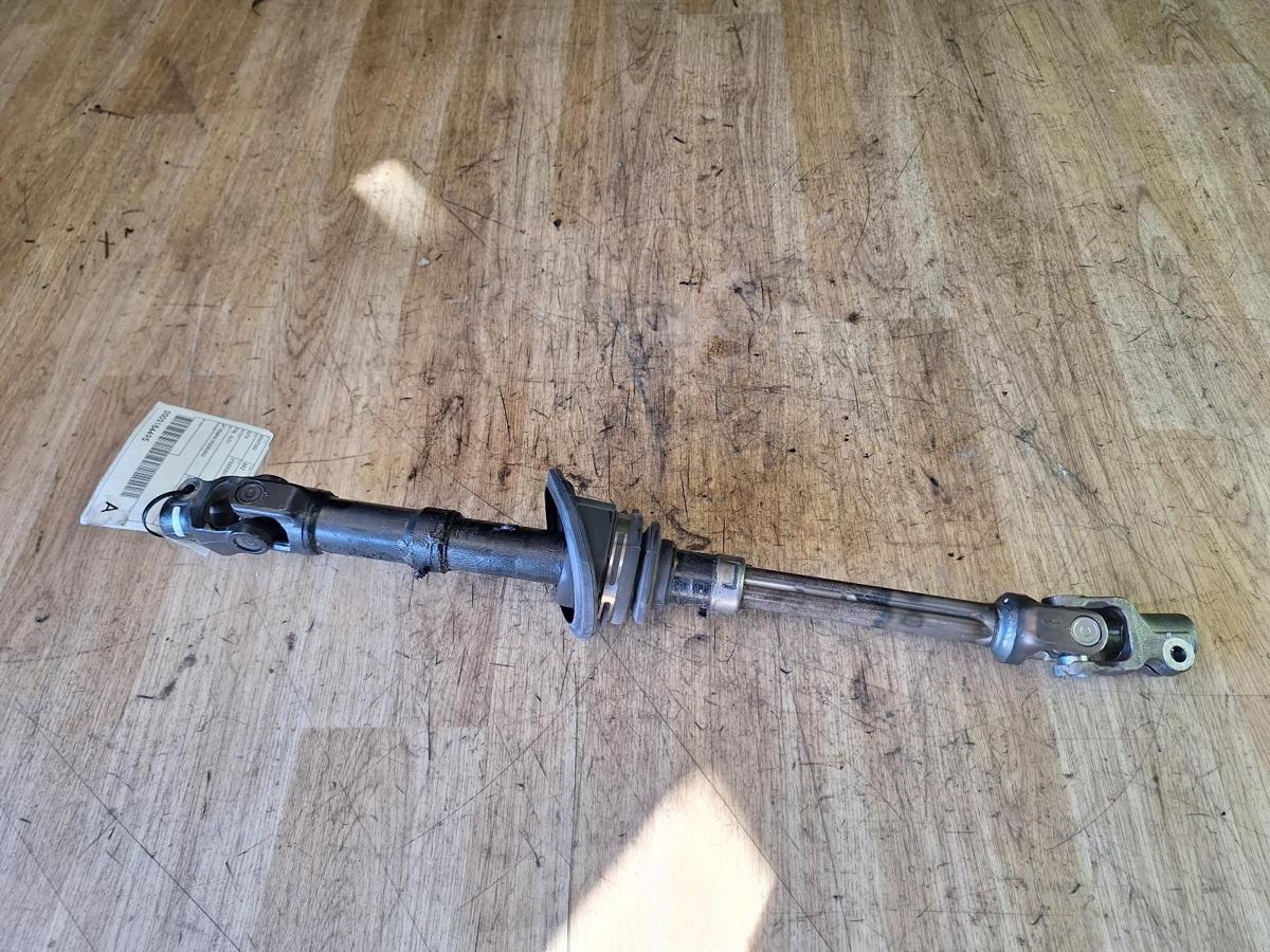 1000919894-Steering Intermediate Shaft Top