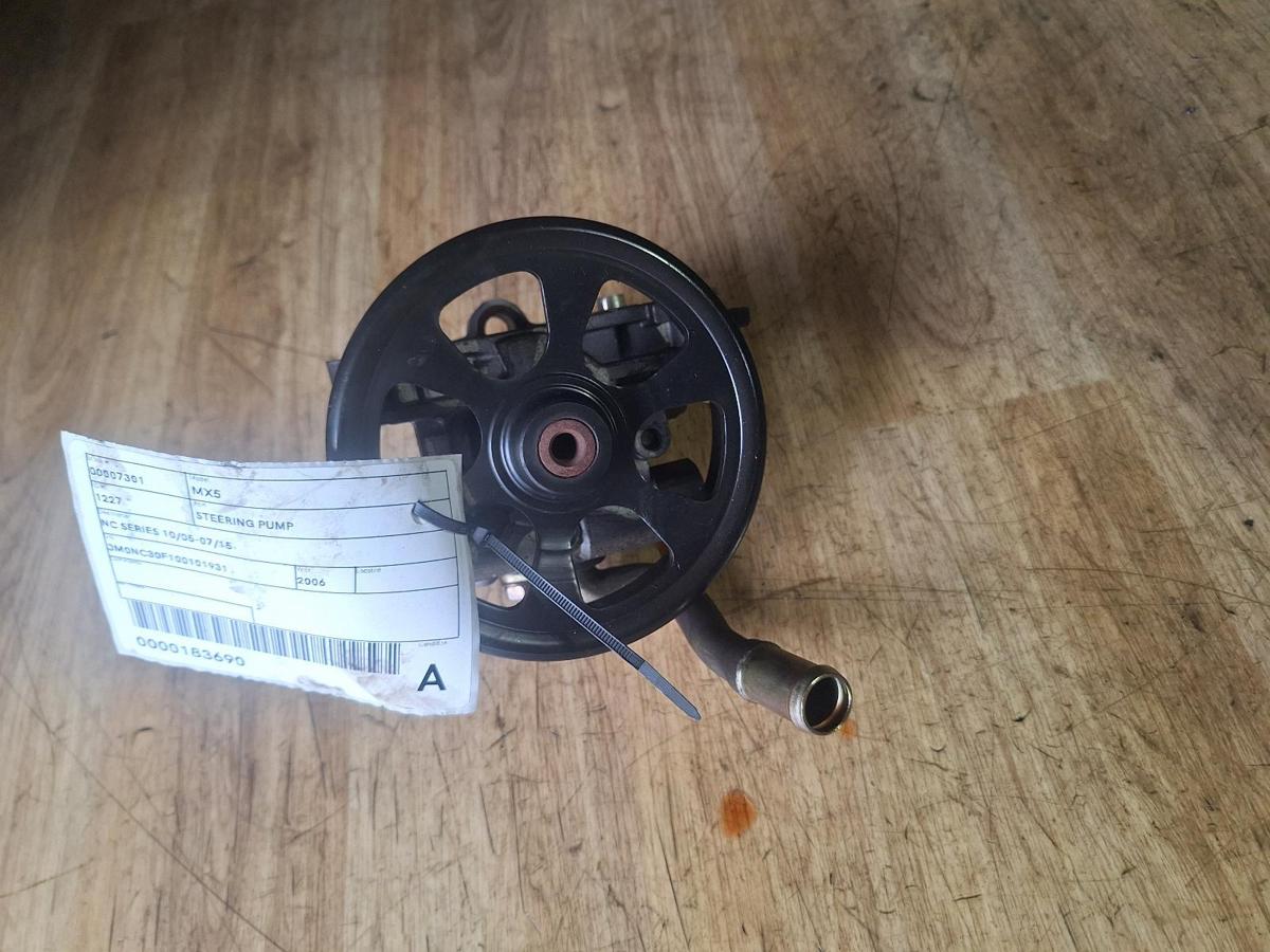 Steering Pump for MAZDA MX5