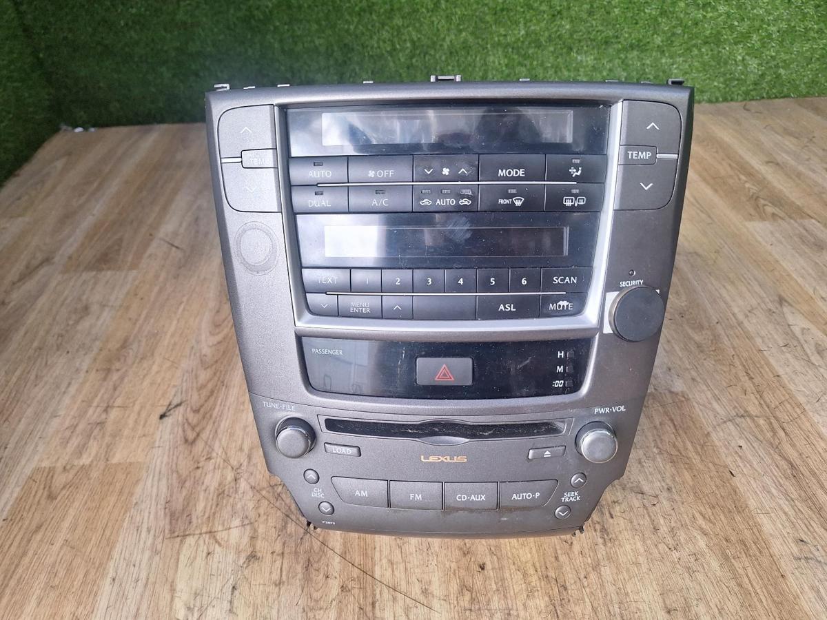 1000894418-Stereo Head Unit Front