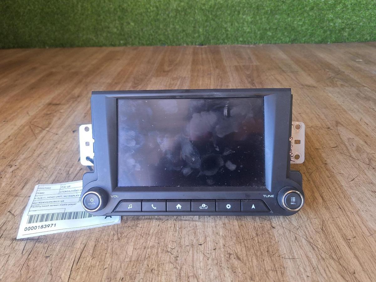 1000914238-Stereo Head Unit Front