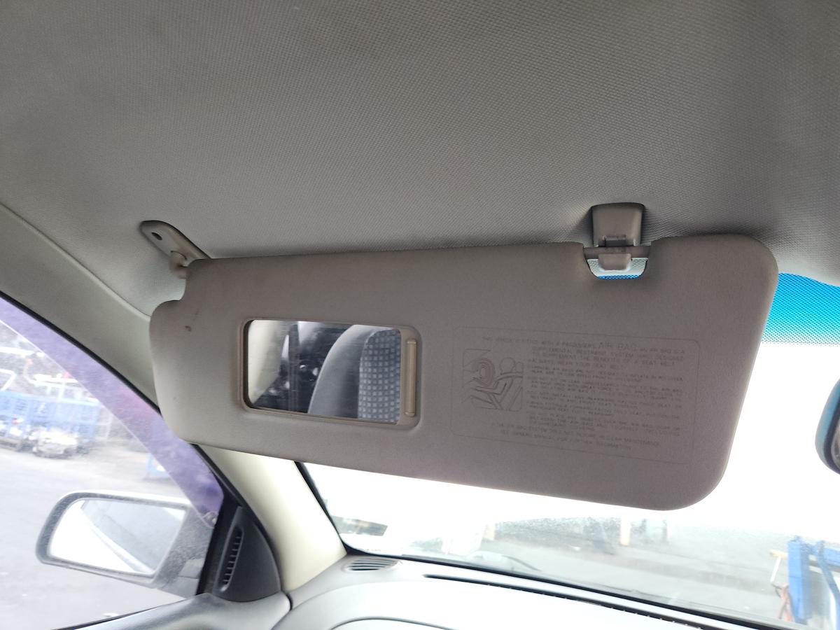 1000936571-Sun Visor Left