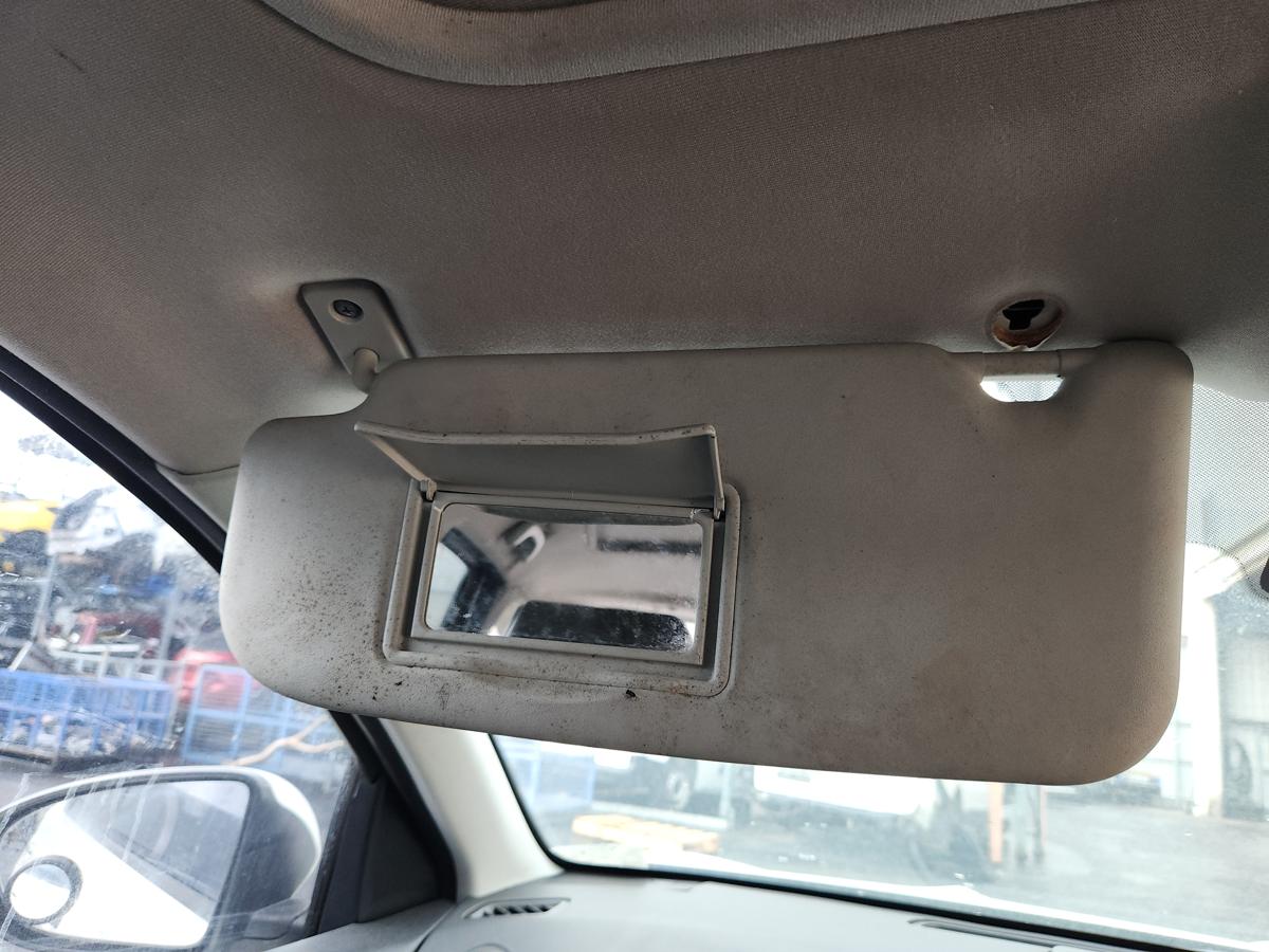 1000935105-Sun Visor Left
