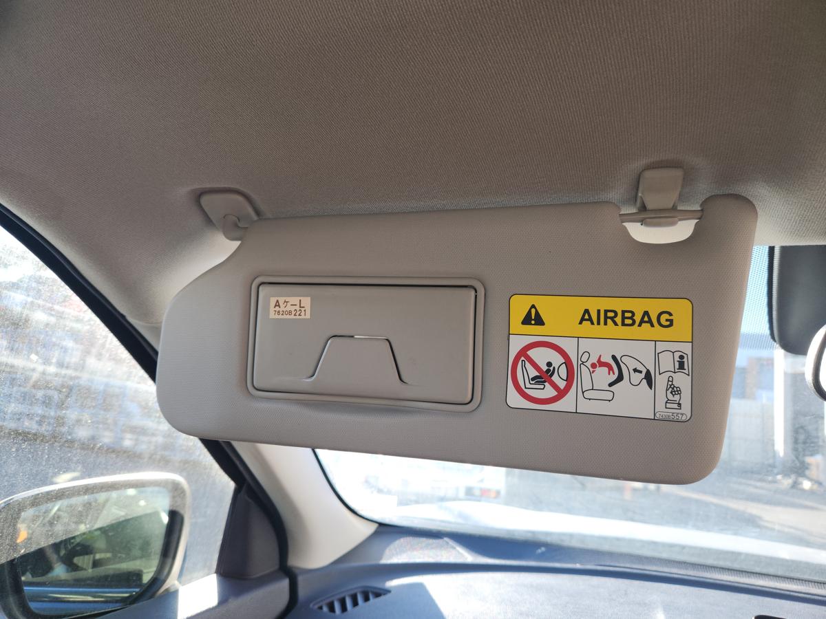 1000941433-Sun Visor Left