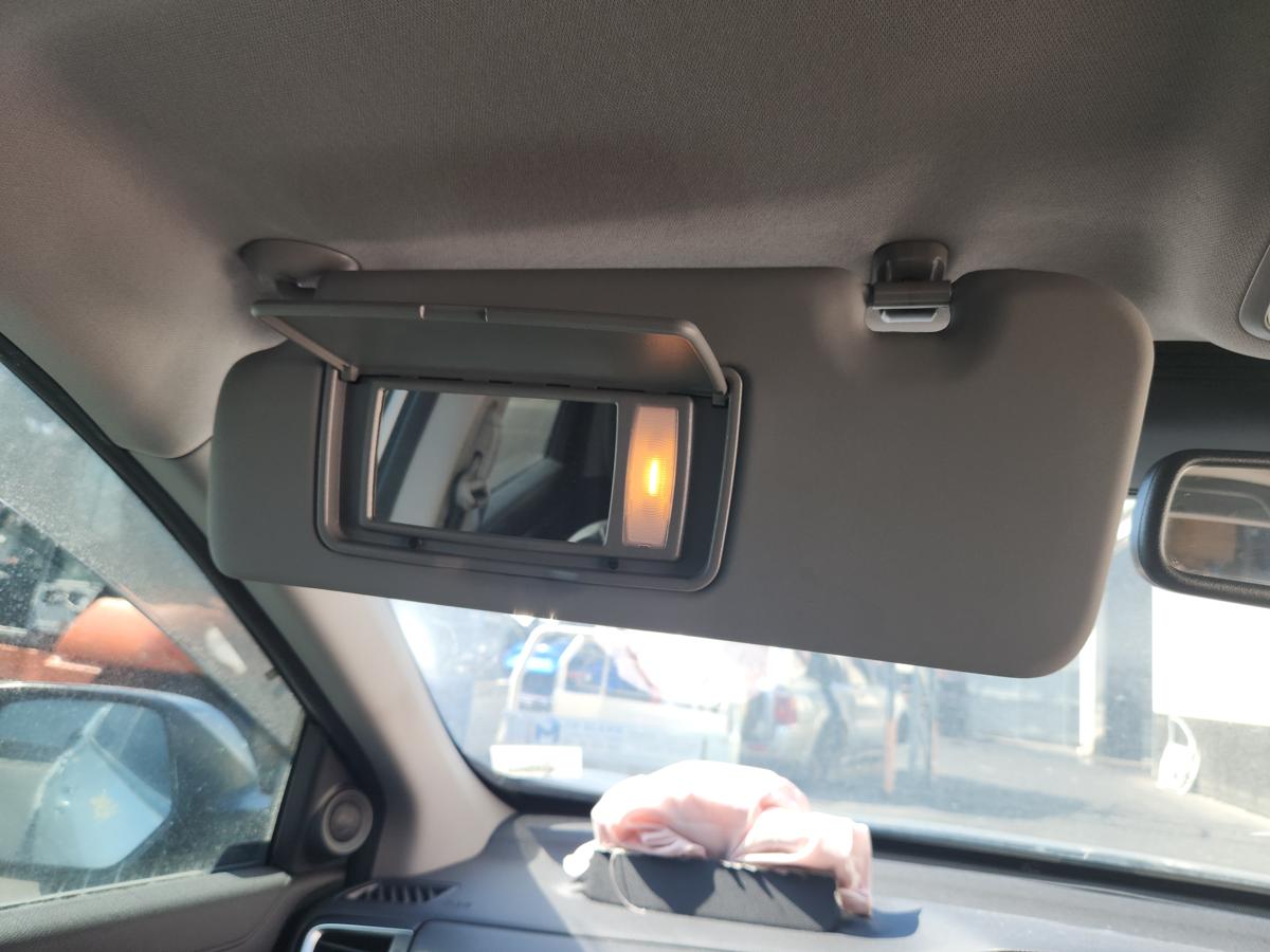 1000942851-Sun Visor Left