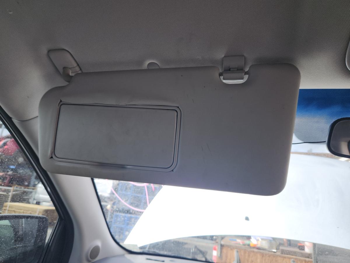 1000943566-Sun Visor Left