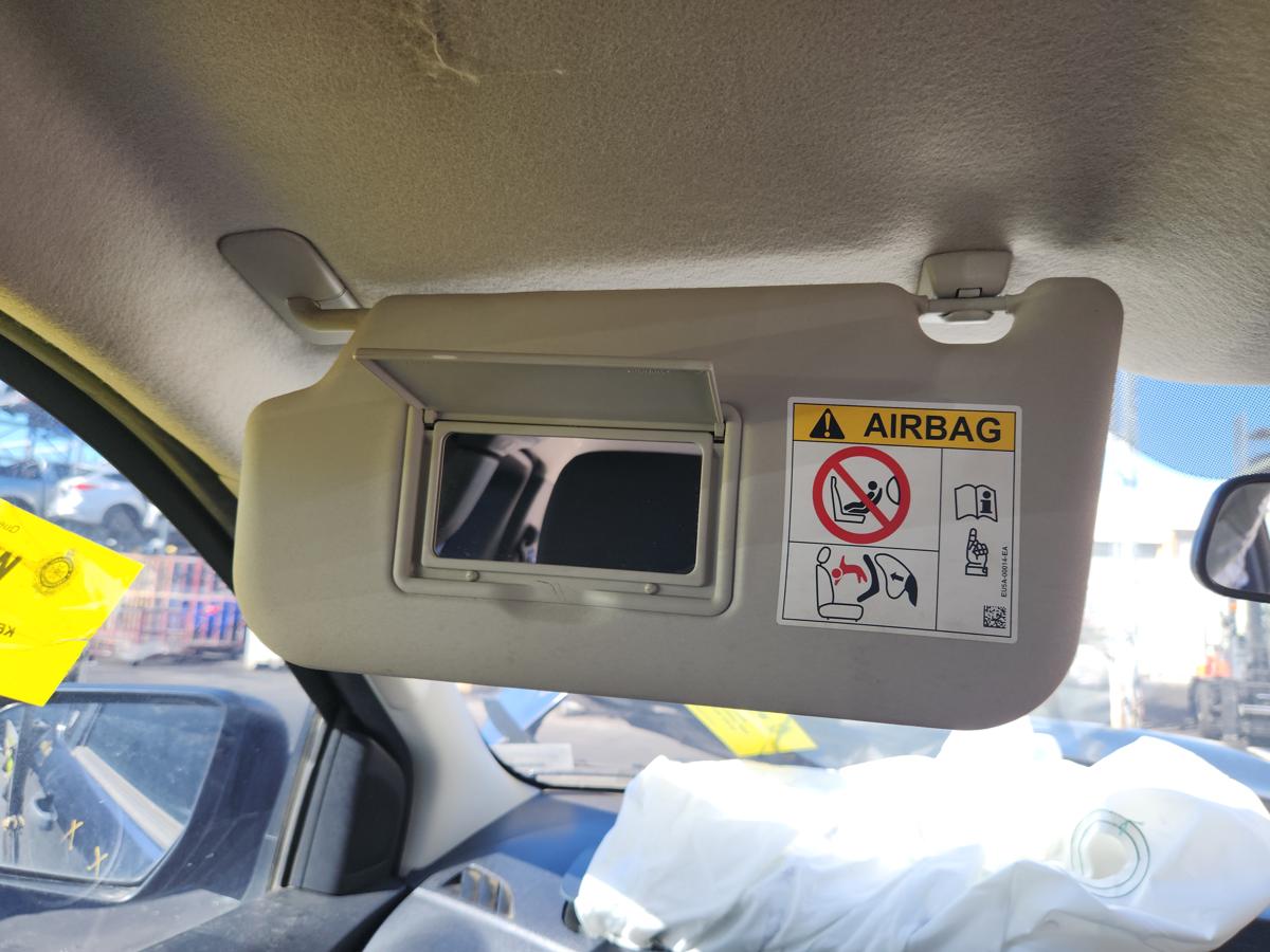 1000944081-Sun Visor Left