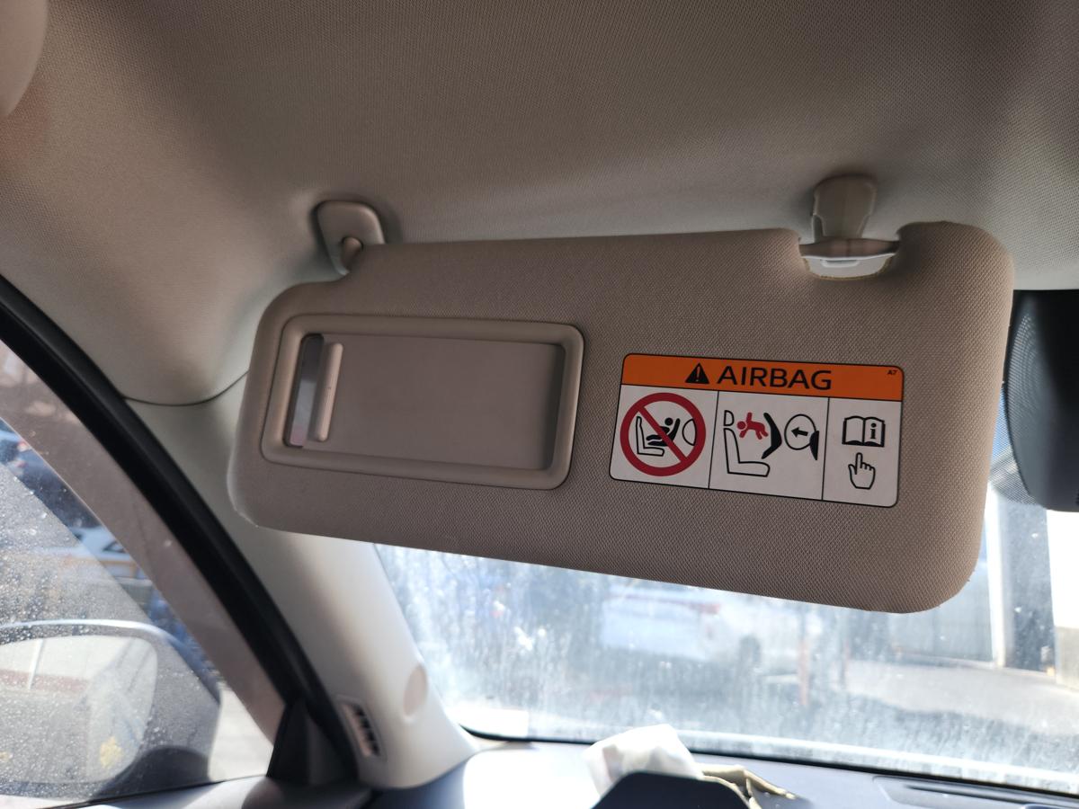 1000948121-Sun Visor Left