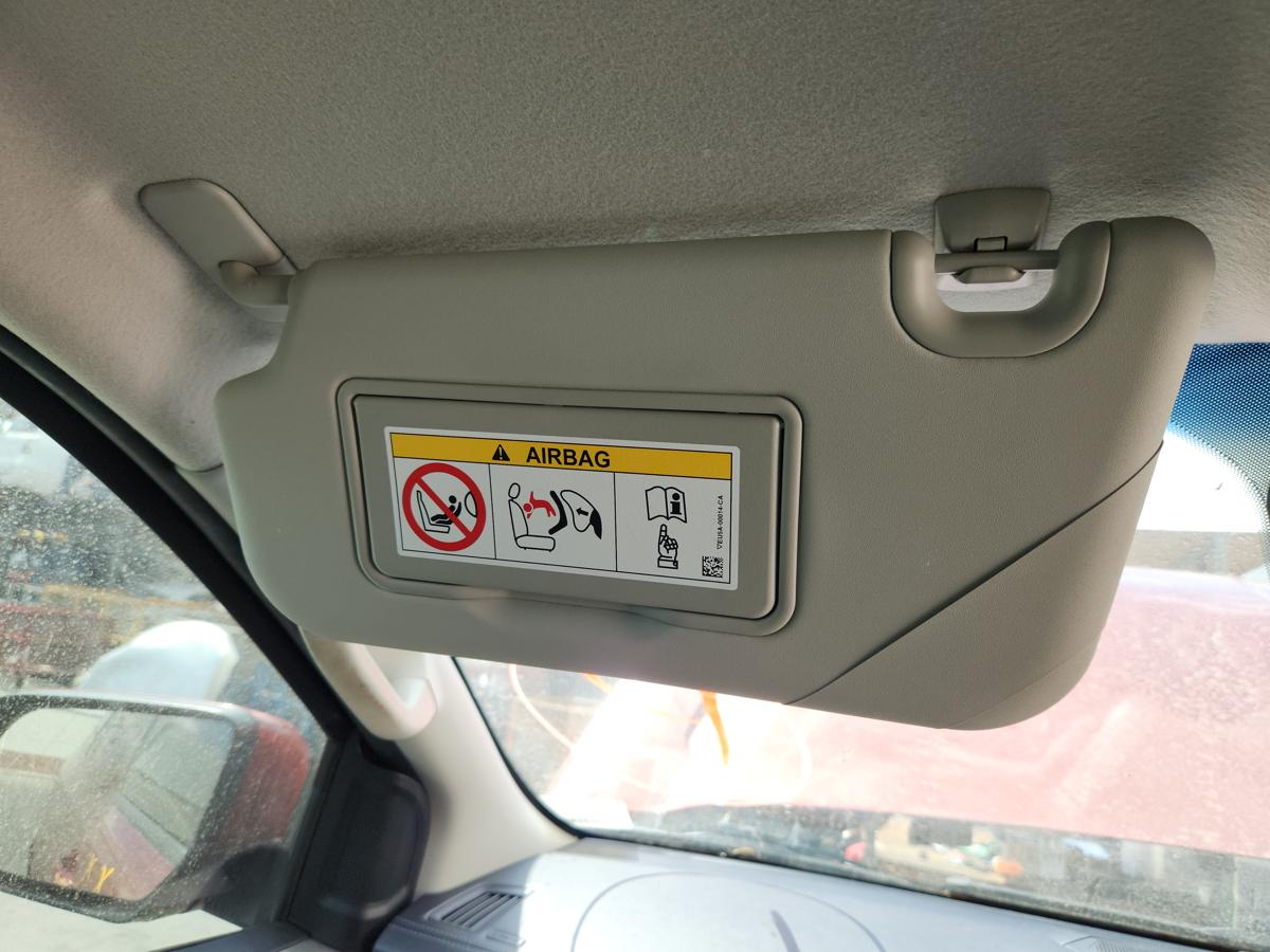1000951053-Sun Visor Left