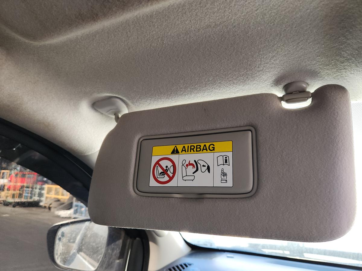 1000952276-Sun Visor Left