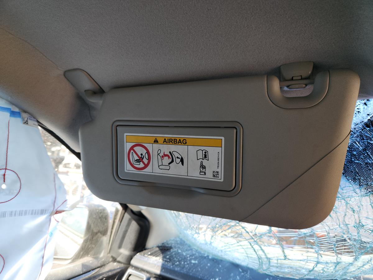 1000952542-Sun Visor Left