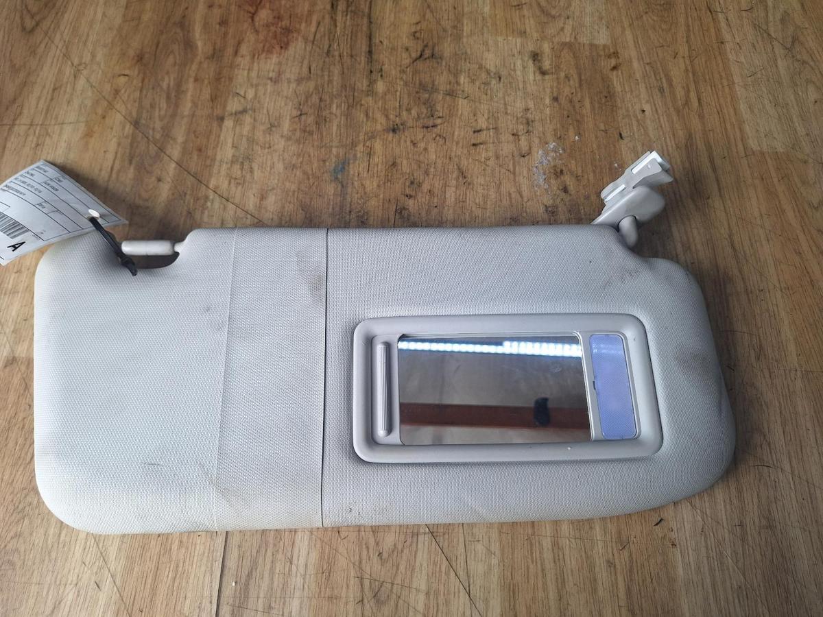 1000897127-Sun Visor Left Top