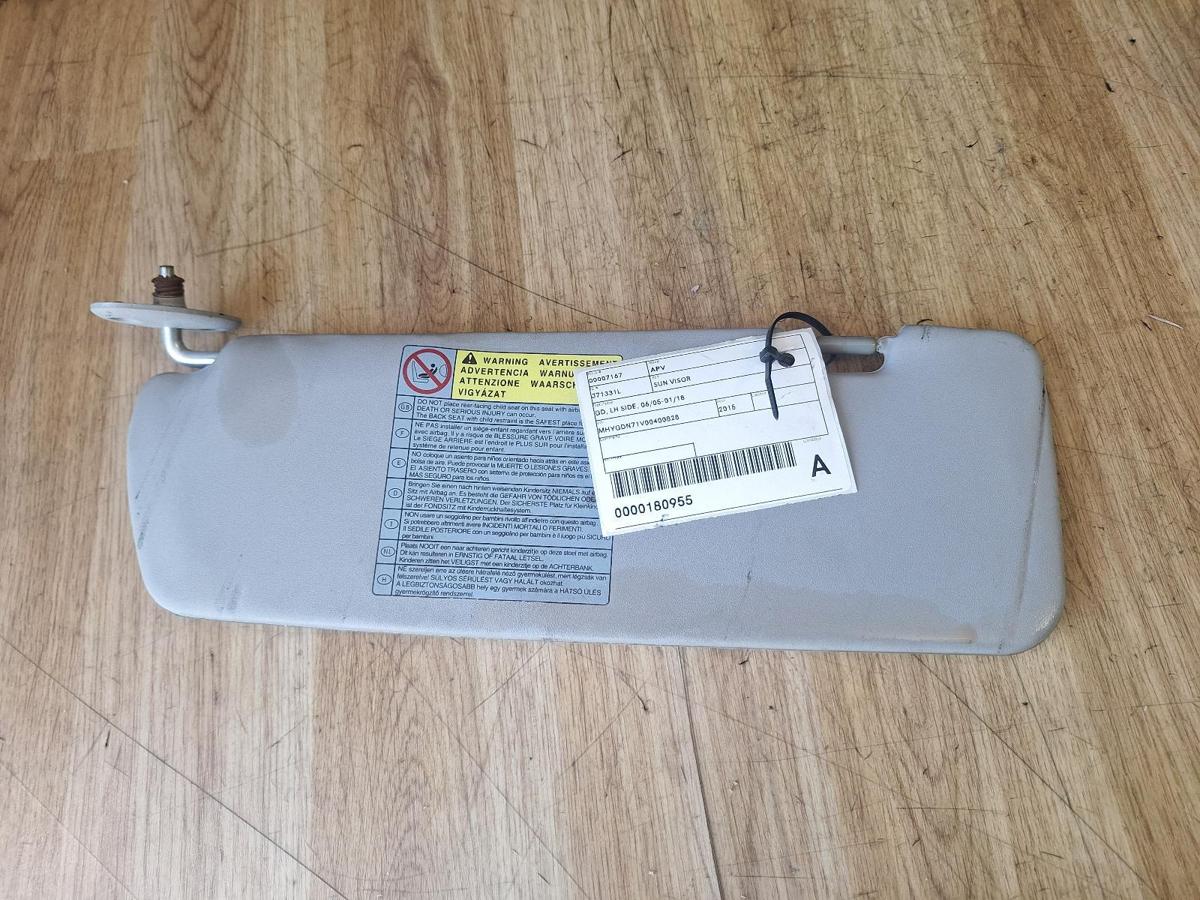 1000898619-Sun Visor Left Top