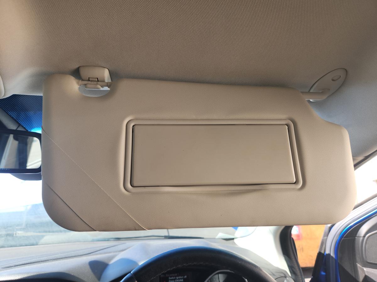 1000941740-Sun Visor Right