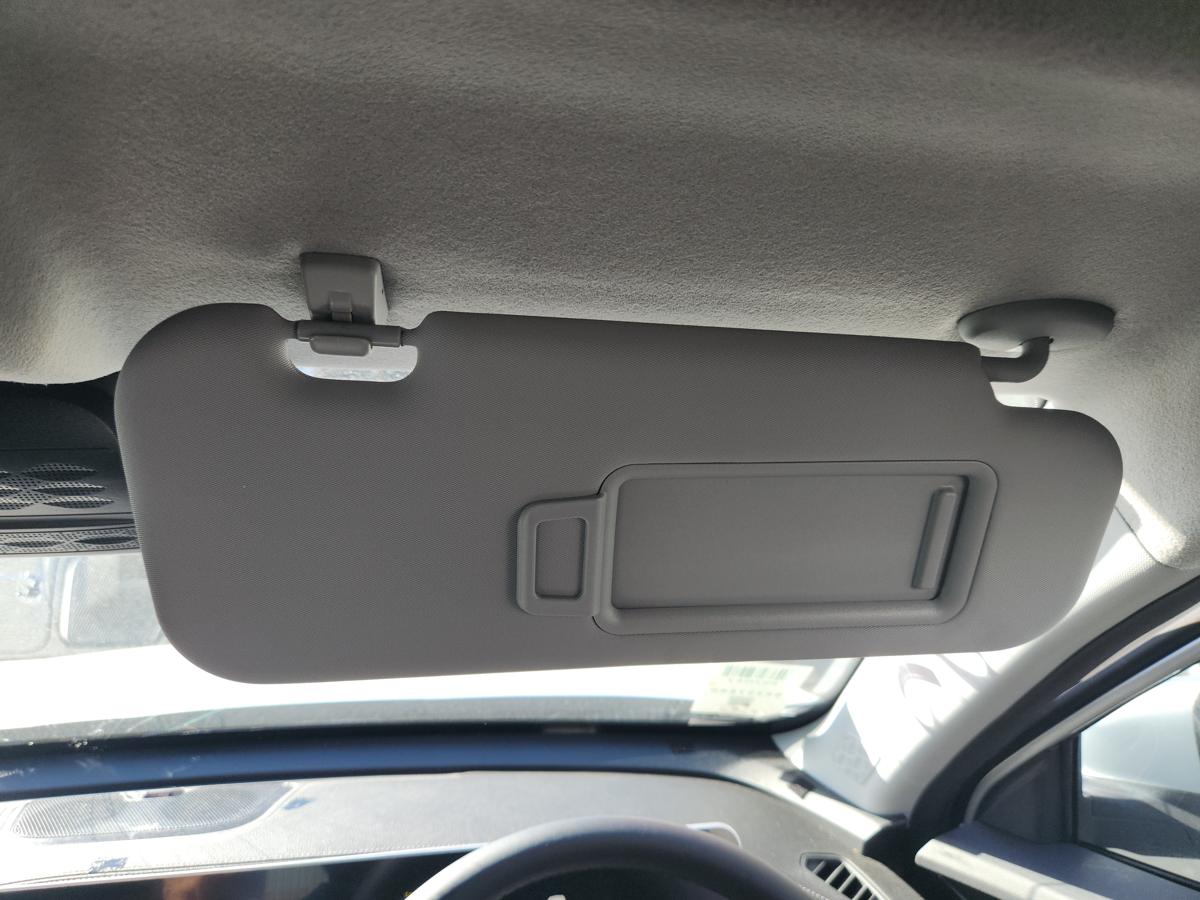 1000943852-Sun Visor Right
