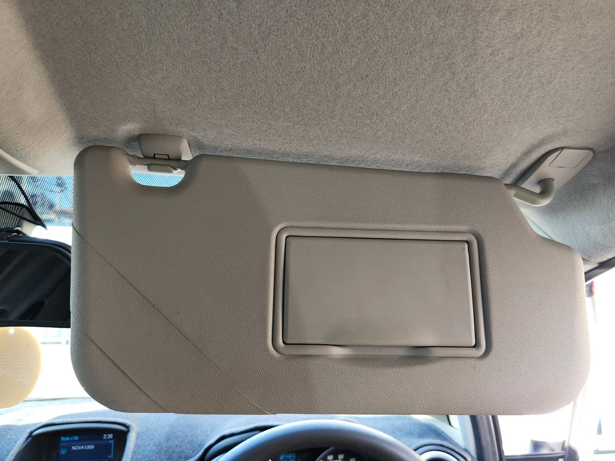 1000944204-Sun Visor Right