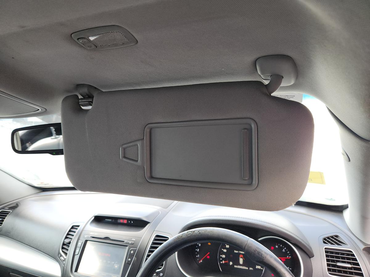 1000944362-Sun Visor Right