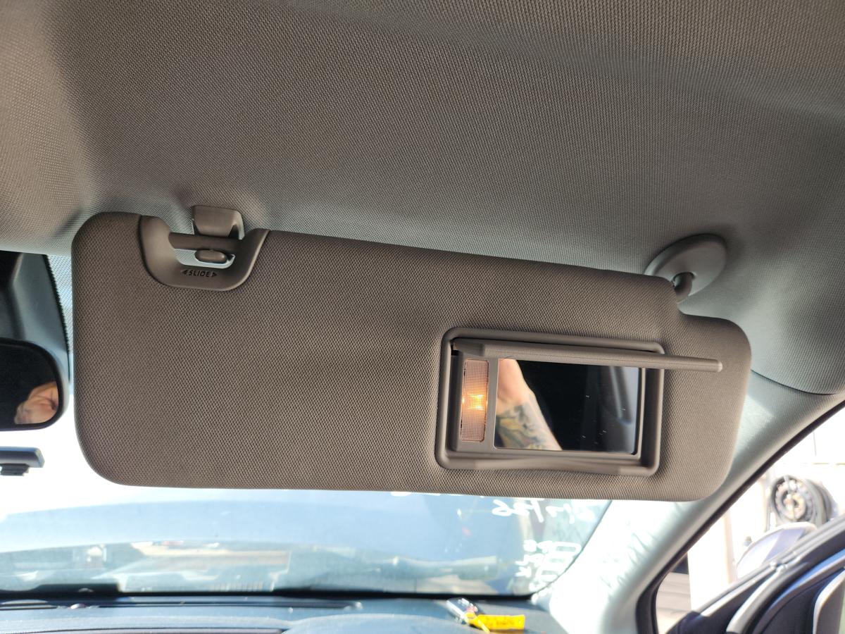 1000944537-Sun Visor Right