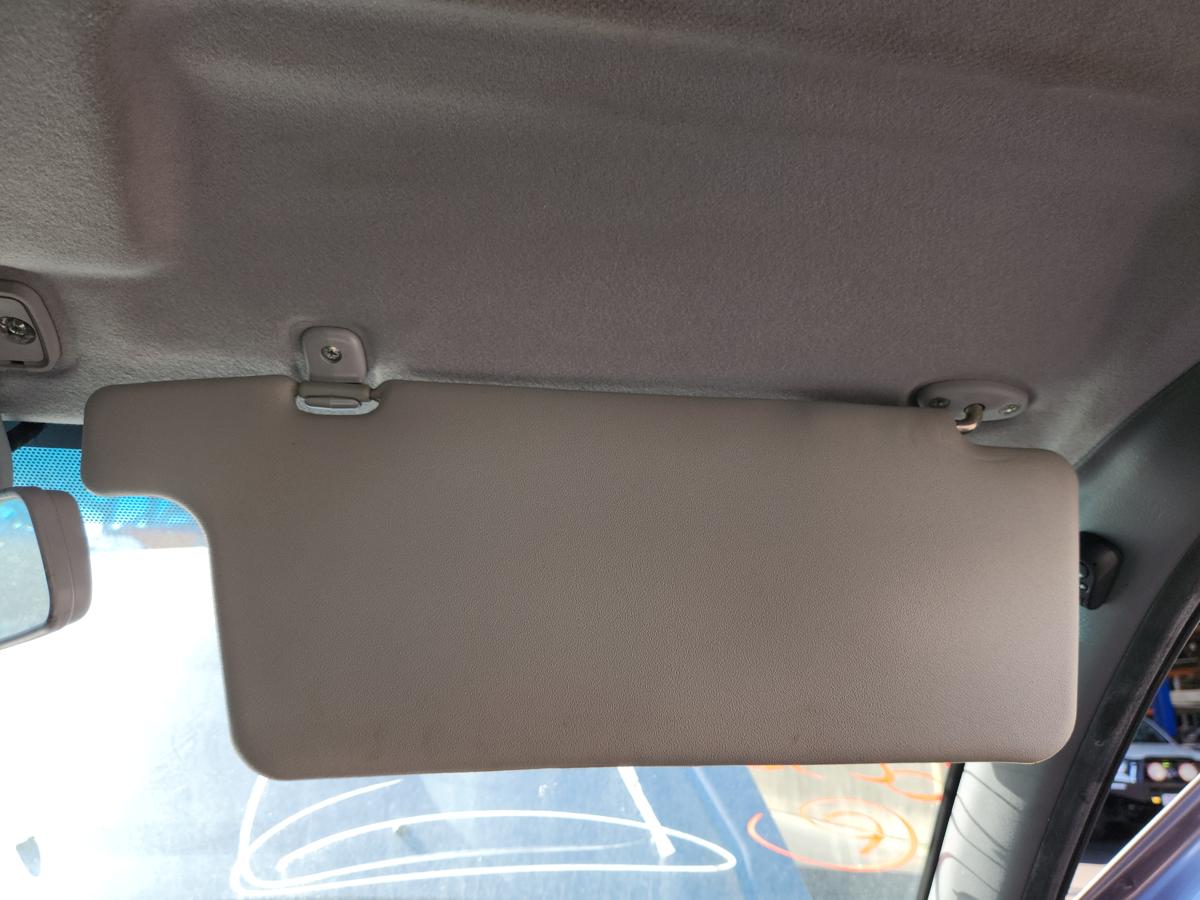 1000946274-Sun Visor Right
