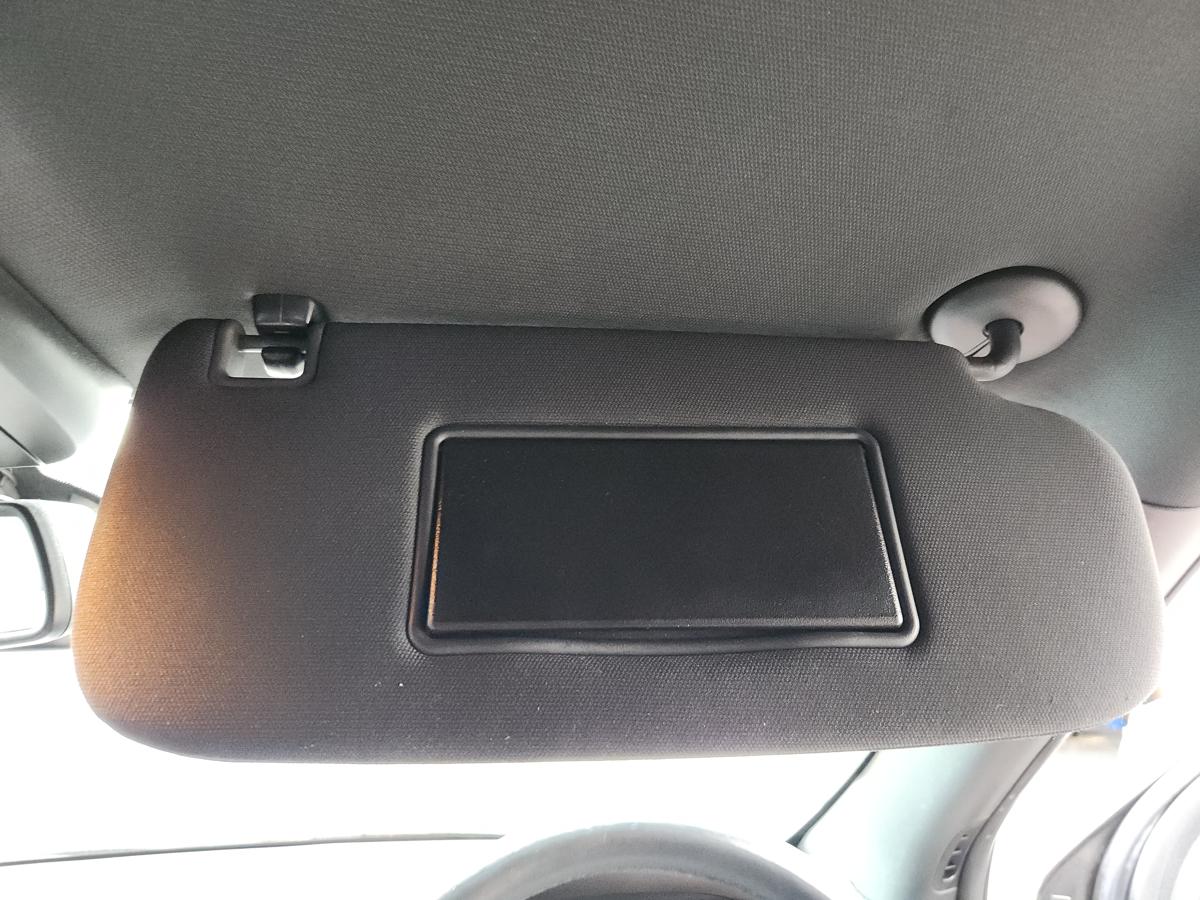 1000957866-Sun Visor Right