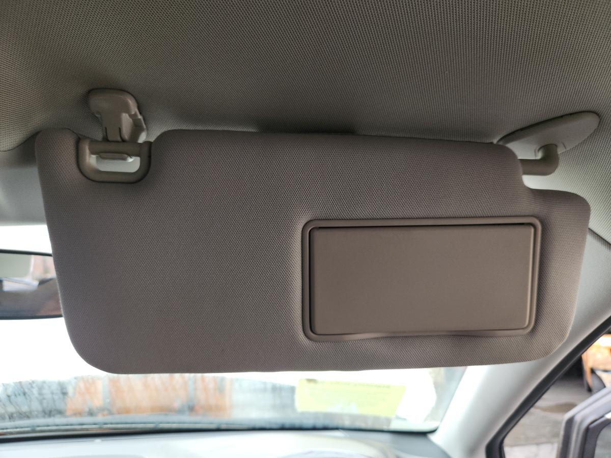 1000959079-Sun Visor Right