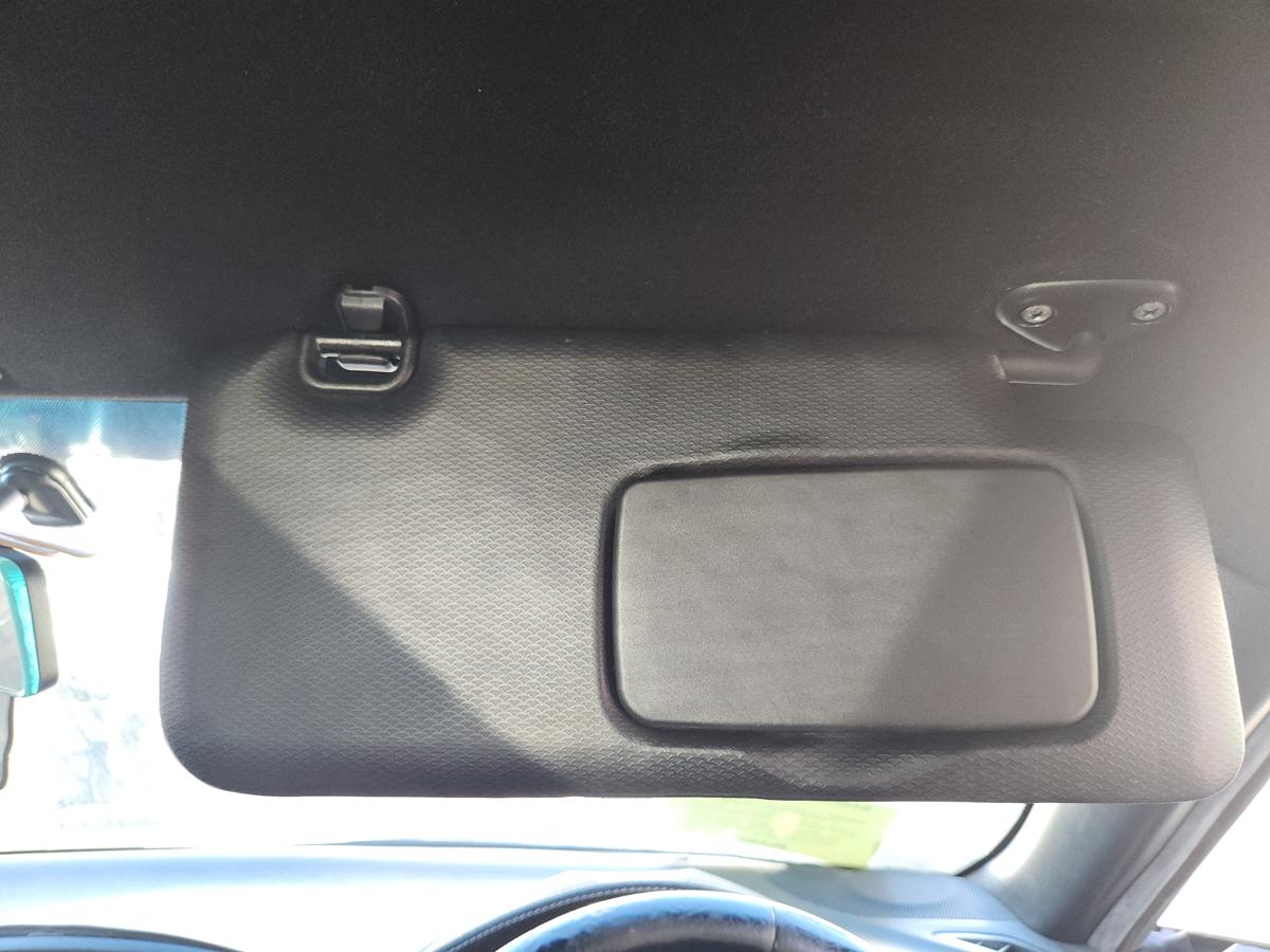 1000929173-Sun Visor Right