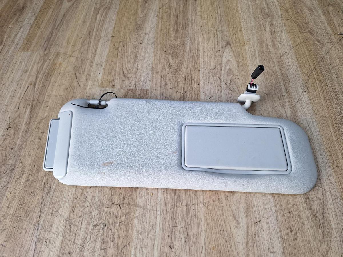1000883666-Sun Visor Right Top
