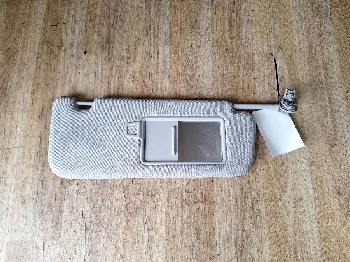 1000910118-Sun Visor Right Top