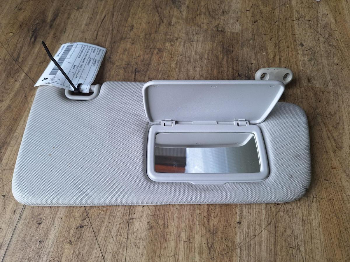 1000893928-Sun Visor Right Top