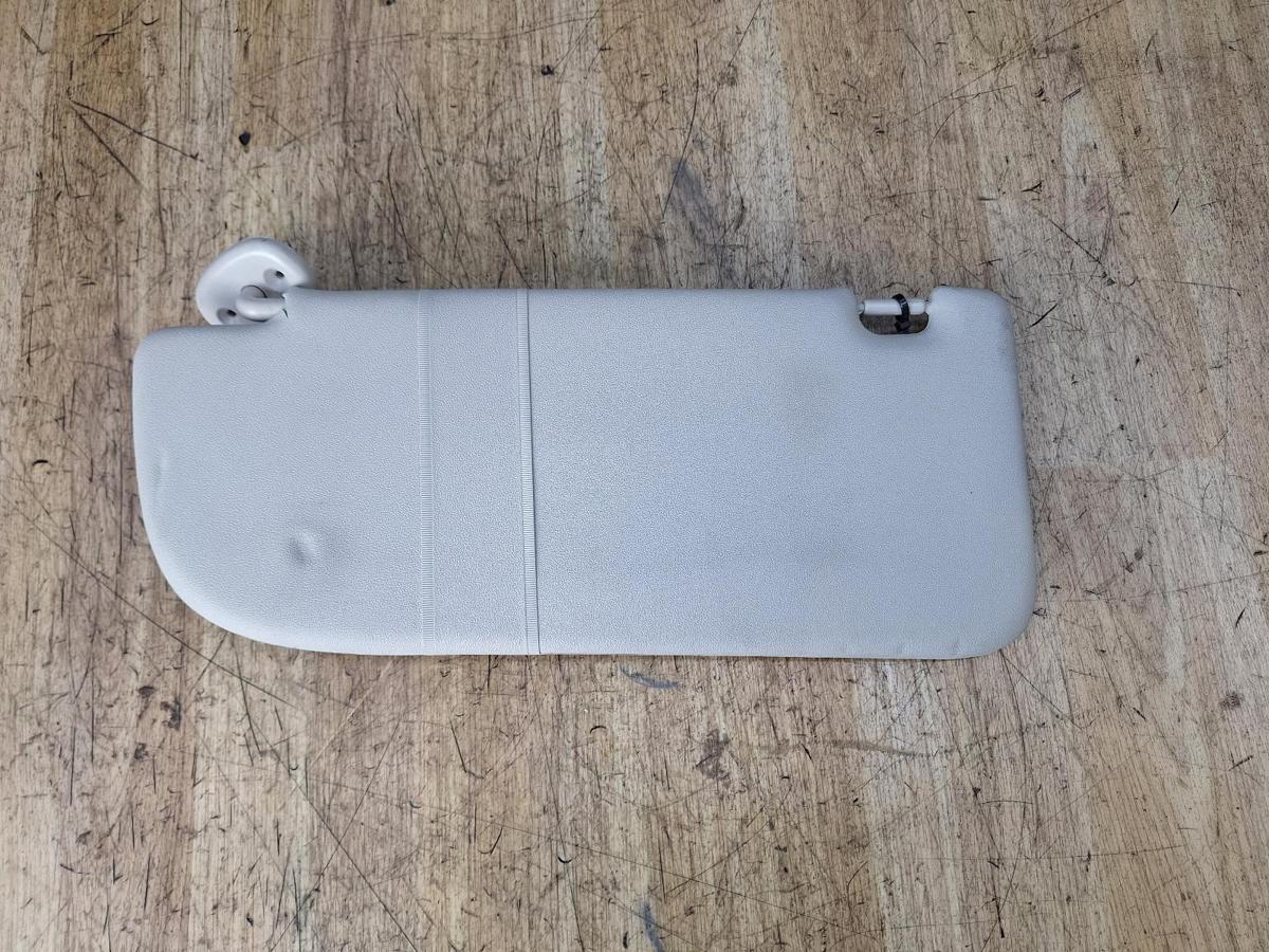 1000947113-Sun Visor Right Top