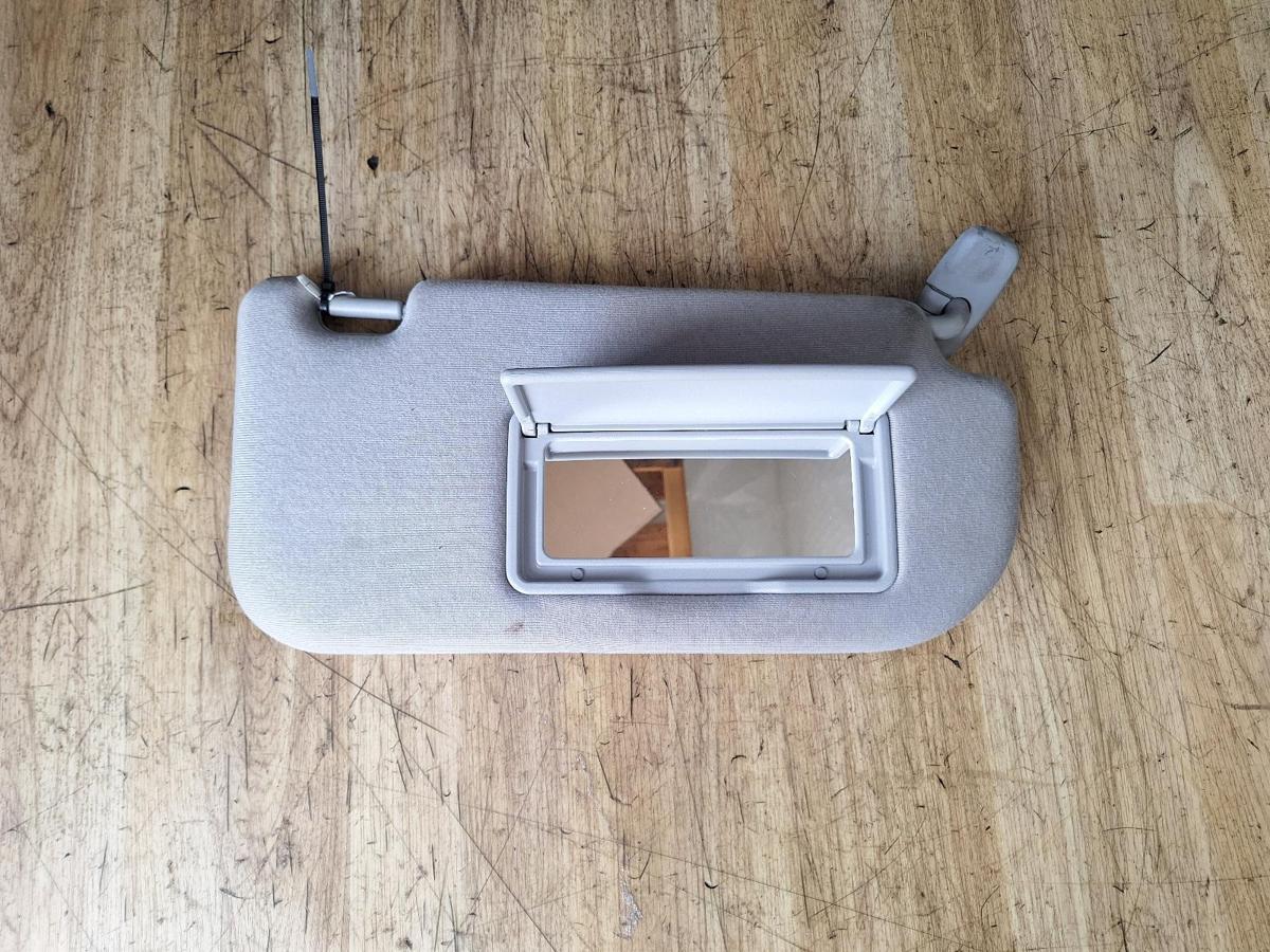 1000958495-Sun Visor Right Top
