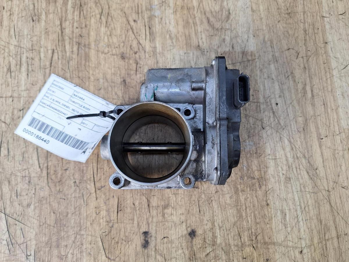 1000945166-Throttle Body Top