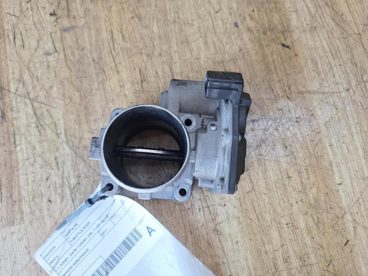 1000950568-Throttle Body Top