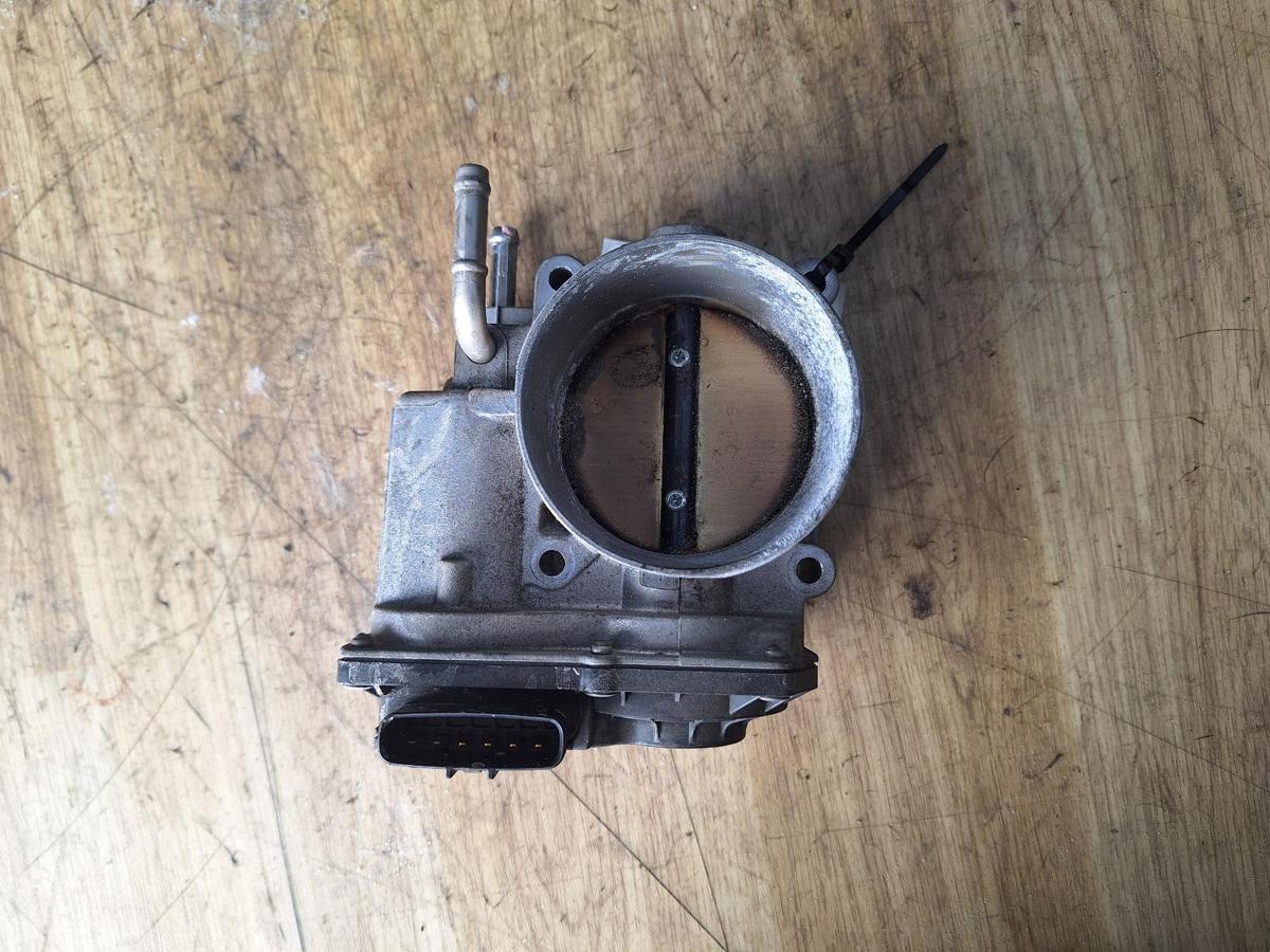 Throttle Body for TOYOTA RAV4