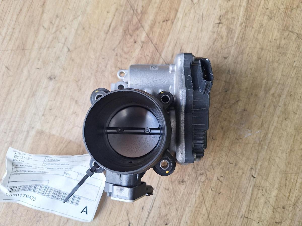 1000890386-Throttle Body Top
