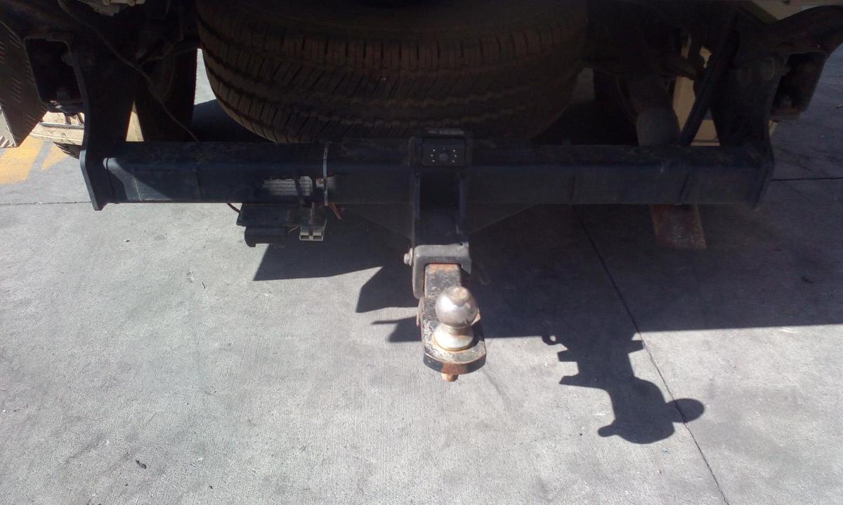 1000652257-Towbar
