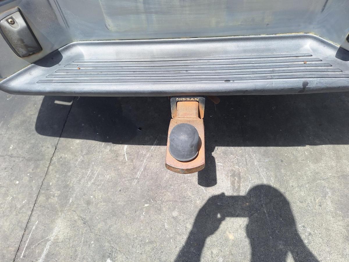 1000805200-Towbar
