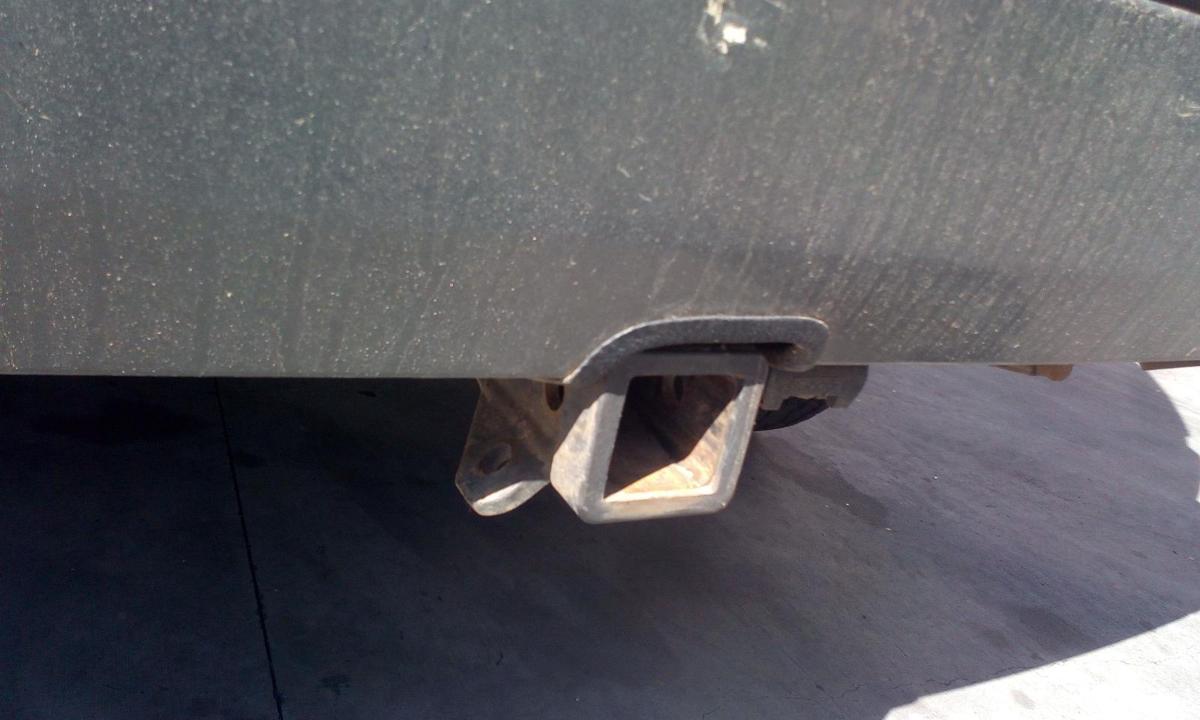 1000601108-Towbar