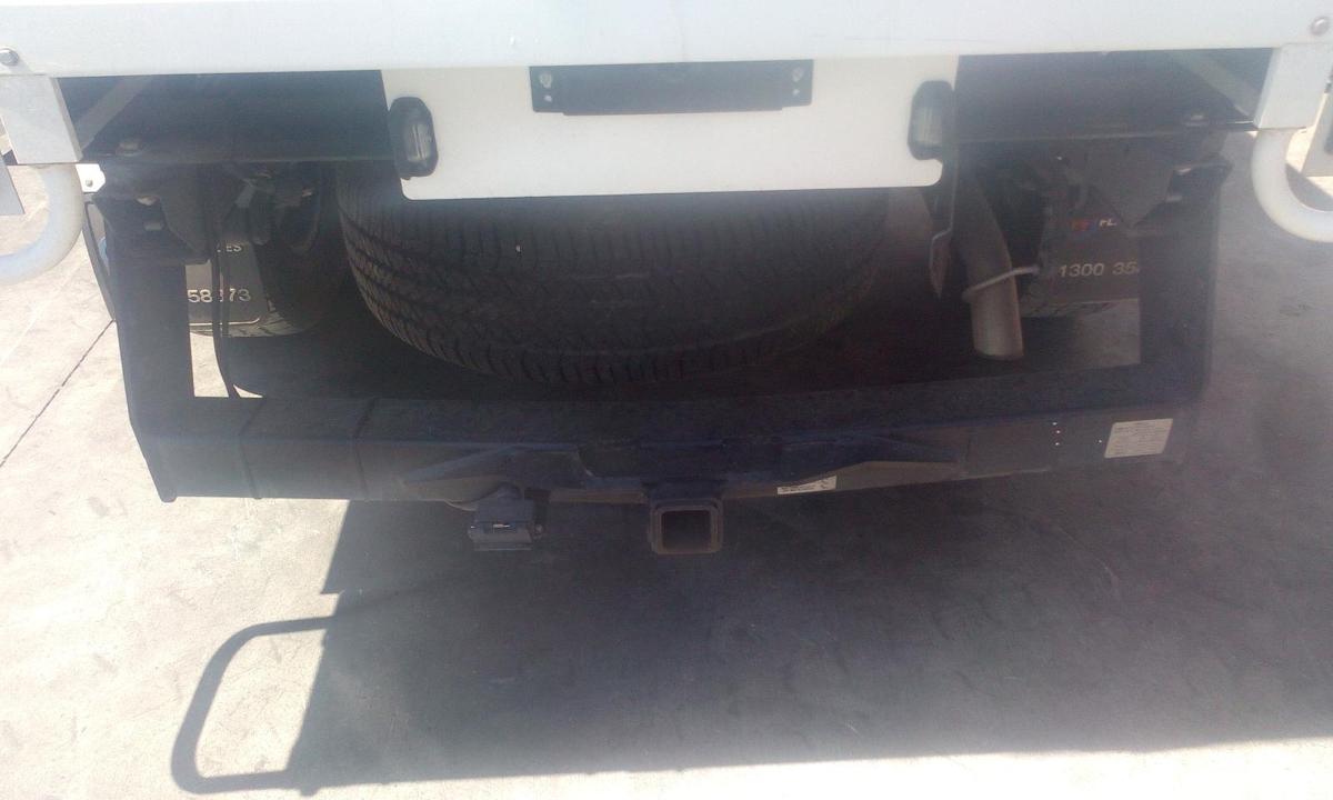 1000725968-Towbar