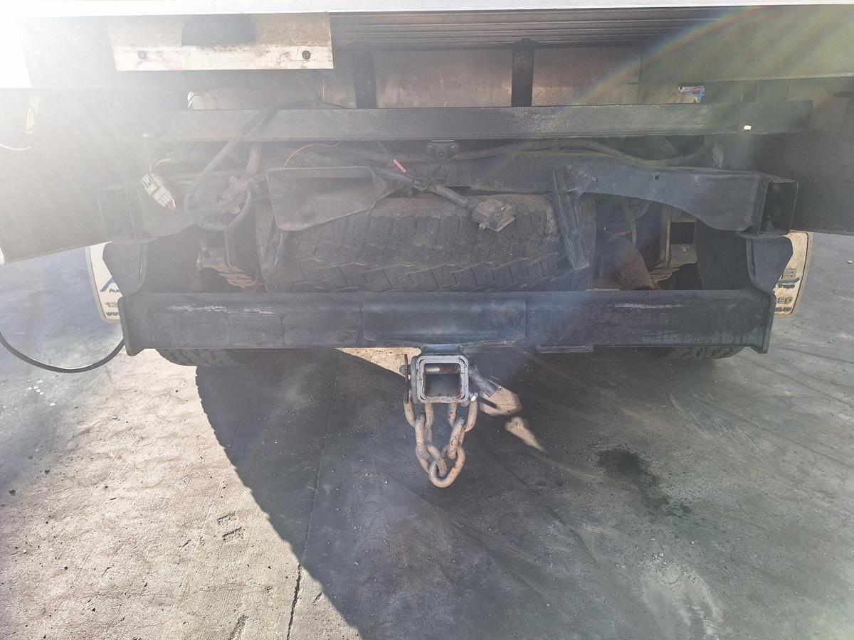 1000765428-Towbar