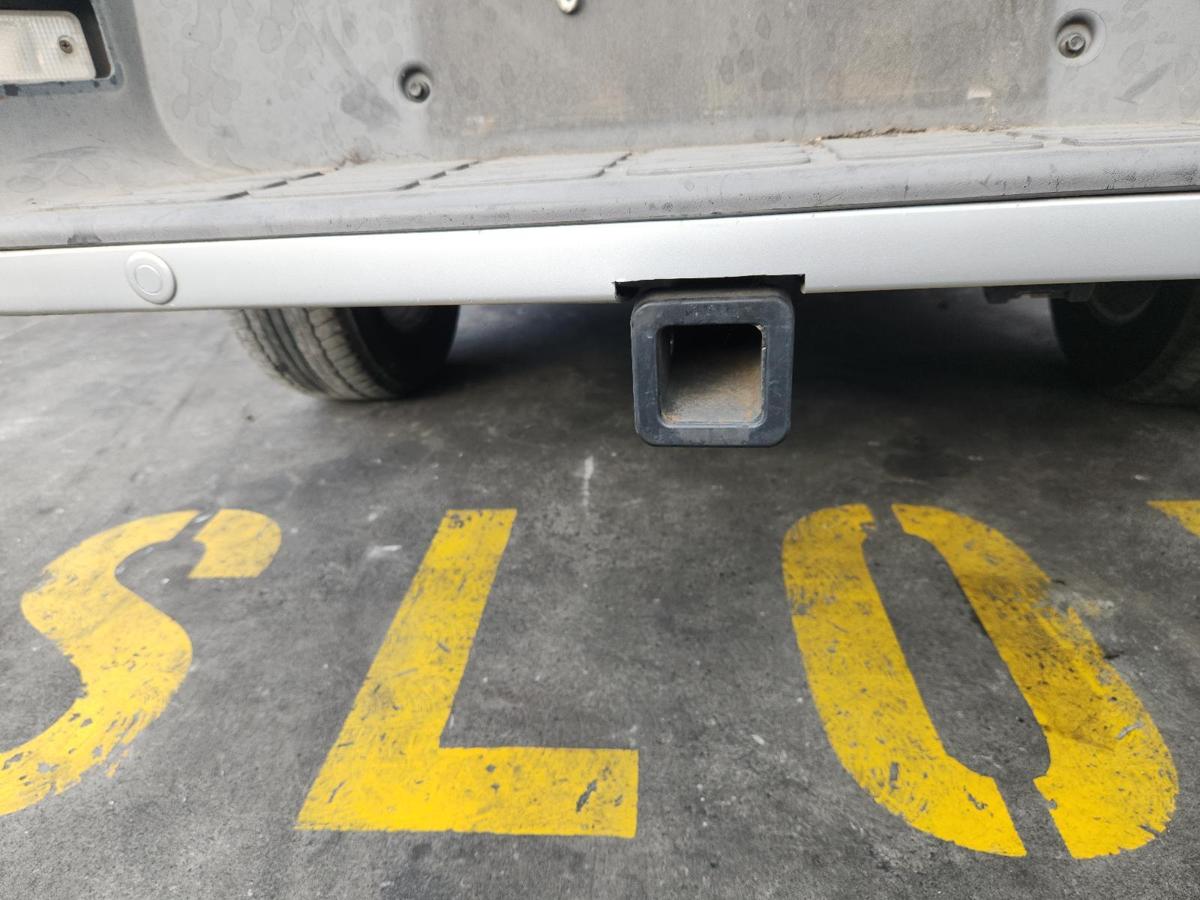 1000848168-Towbar